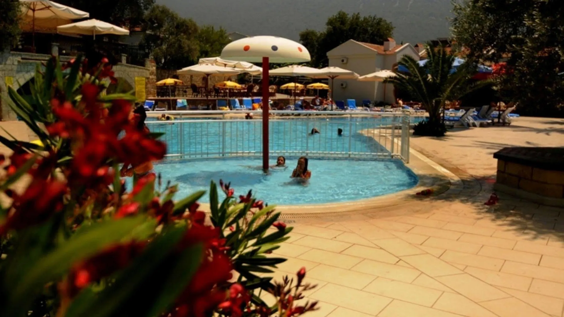The Grand Ucel Hotel Олудениз
