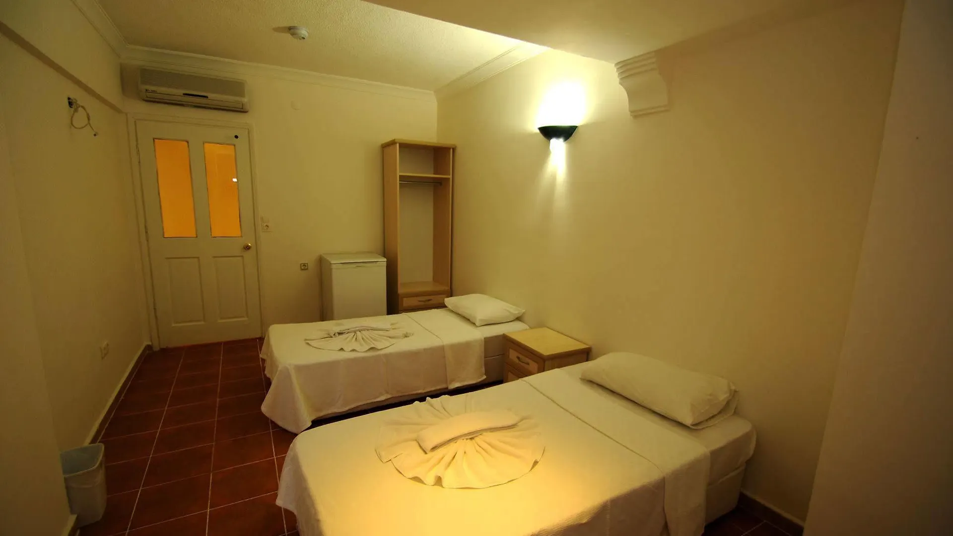 The Grand Ucel Hotel Олудениз